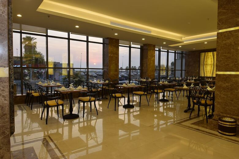 Salsabil Hotel By Warwick Al Corniche