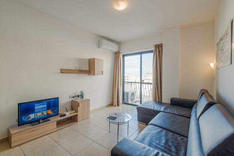Summer Breeze Comfort Apartments
