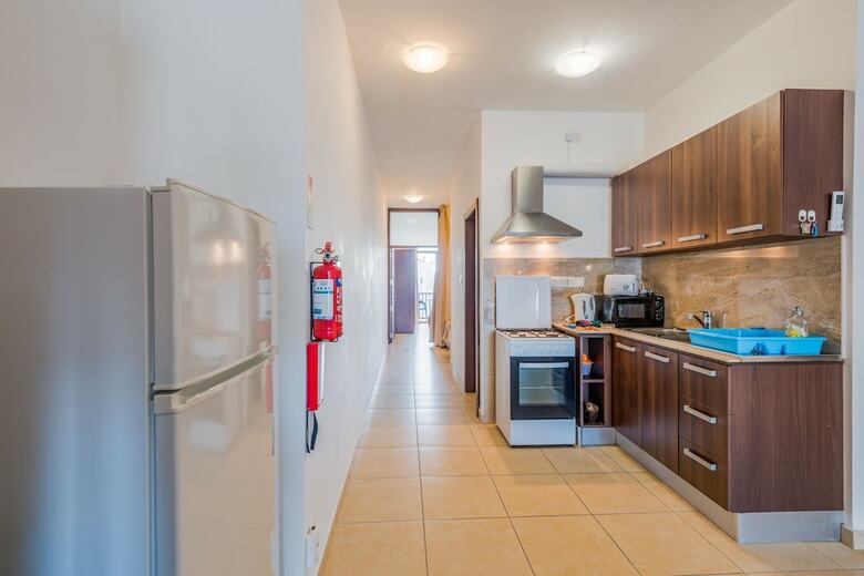 Summer Breeze Comfort Apartments