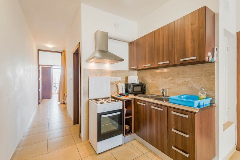 Summer Breeze Comfort Apartments