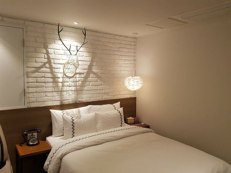 Mari Hotel