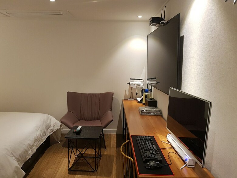 Mari Hotel