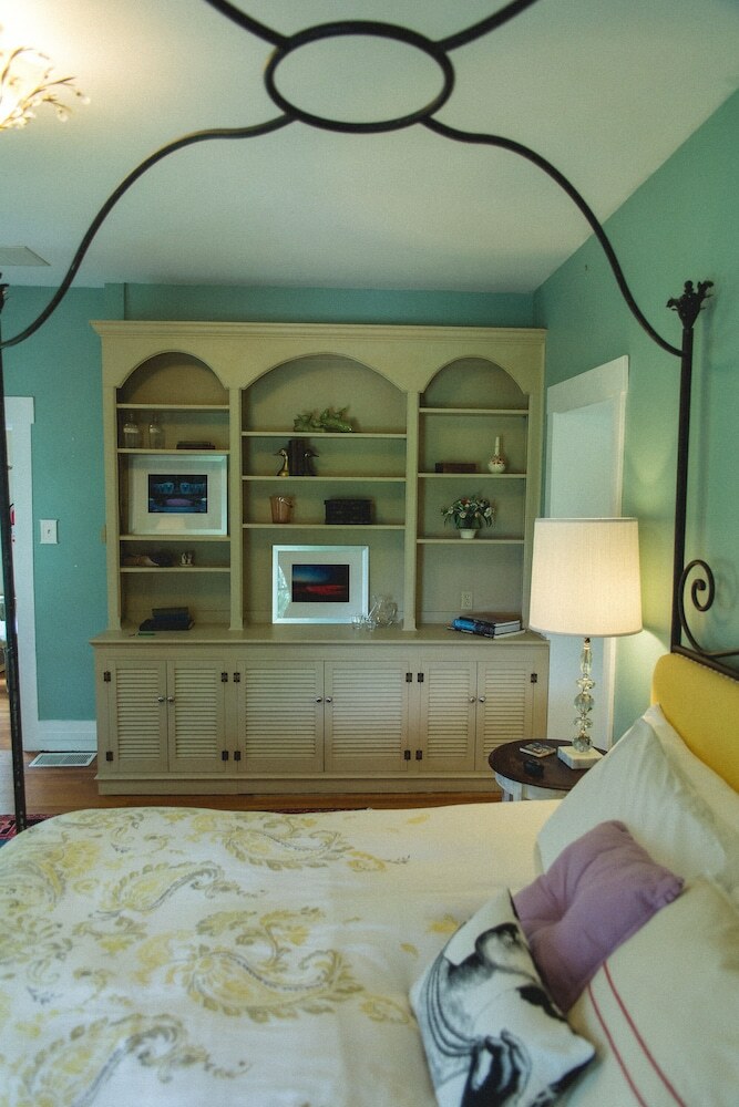 Orchard House Bed & Breakfast