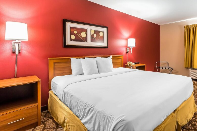 Hotel Quality Inn & Suites