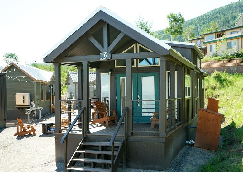 Posada Powderhorn Lodging