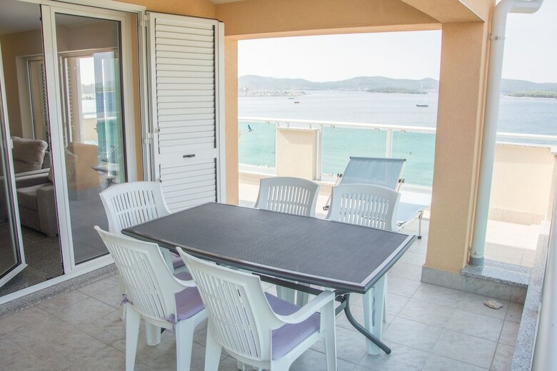 Apartments Citrine On The Beach