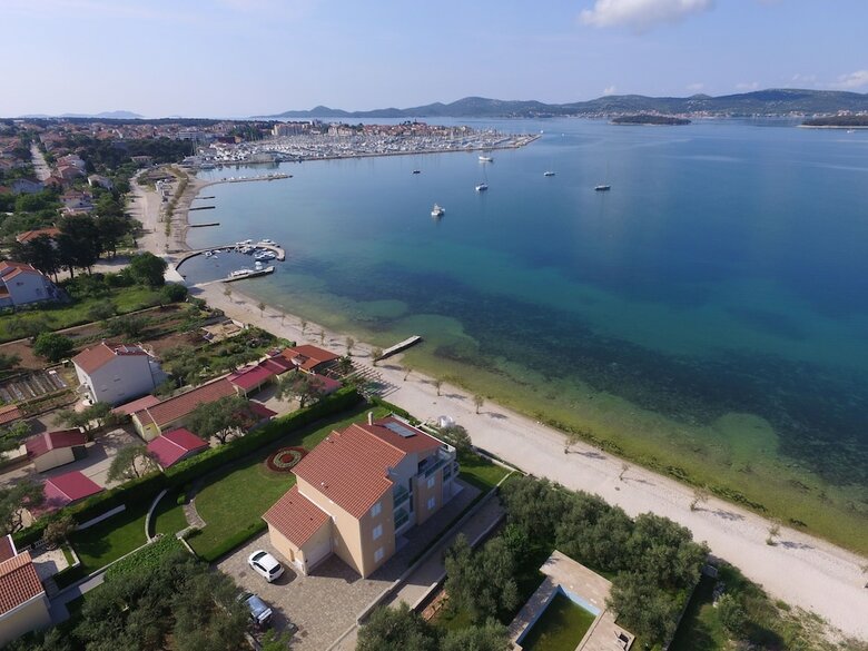 Apartments Citrine On The Beach