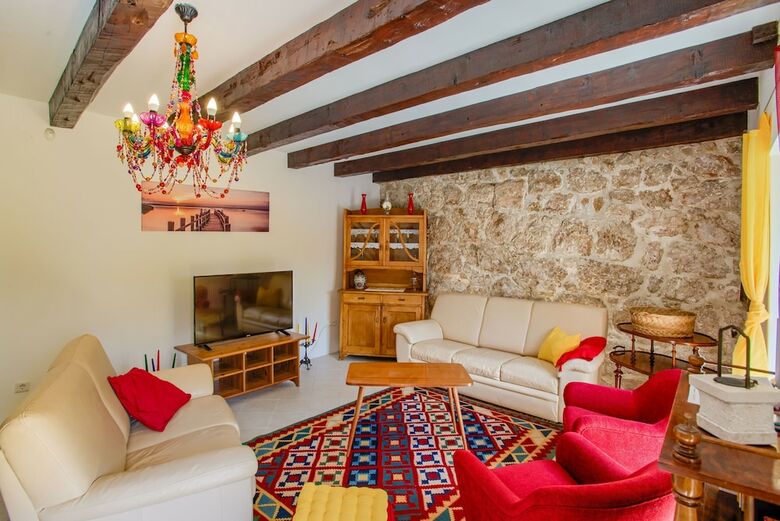 House Villa Kiry