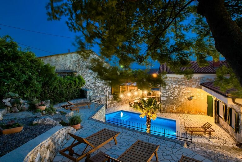House Villa Kiry
