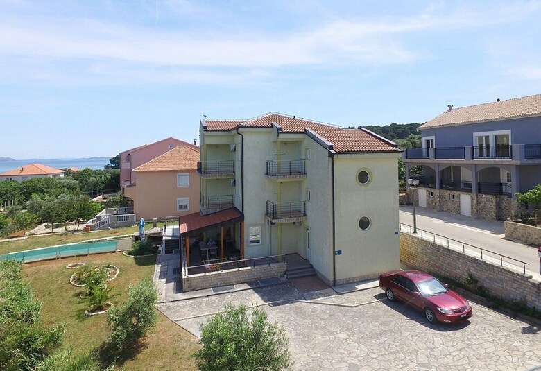 Apartments Vista