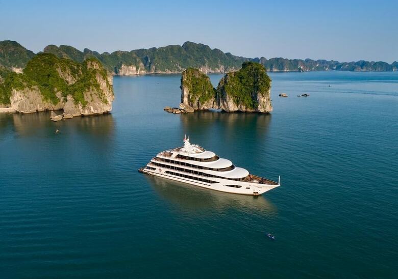 Babylon Ha Long Hotel