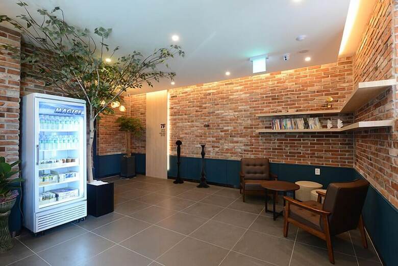 U Design Hotel