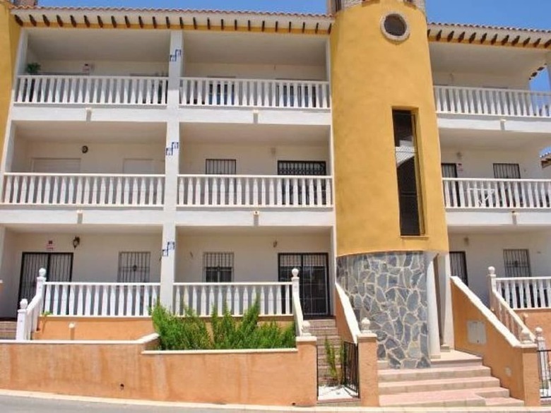 Playa Golf 1st Floor Apartment & Com Pool P248