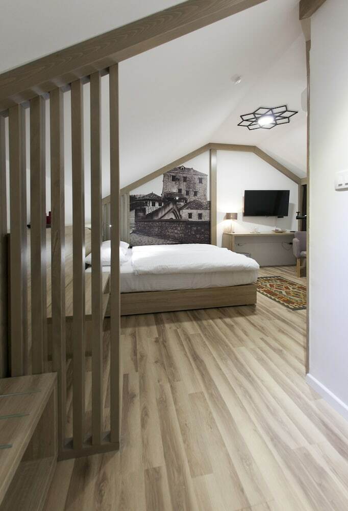 Hotel Emen