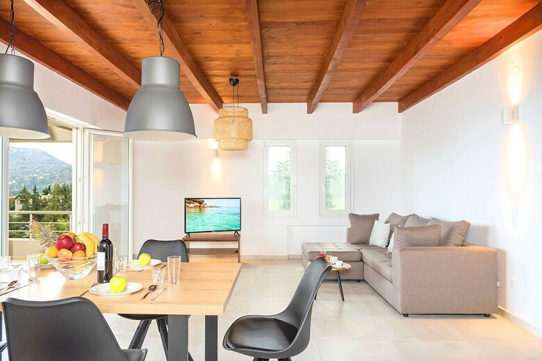 Cretan Family Villa