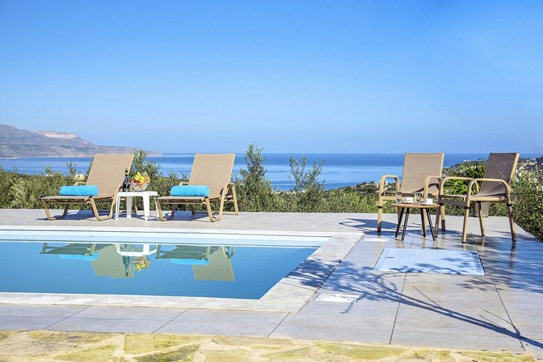 Cretan Family Villa
