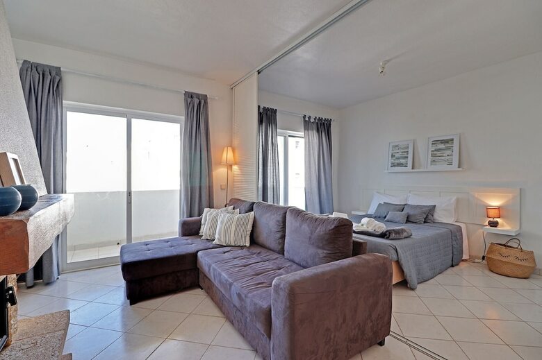 Apartamentos Albufeira Delight With Pool By Homing