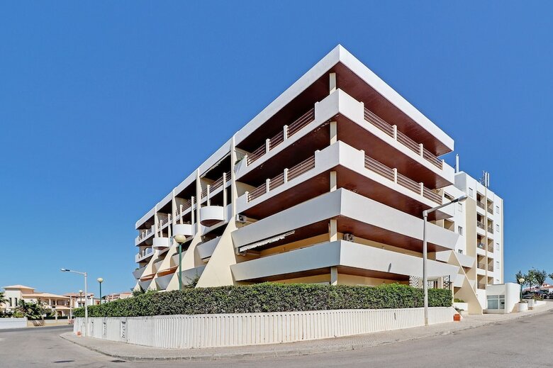 Apartamentos Albufeira Concept With Pool By Homing