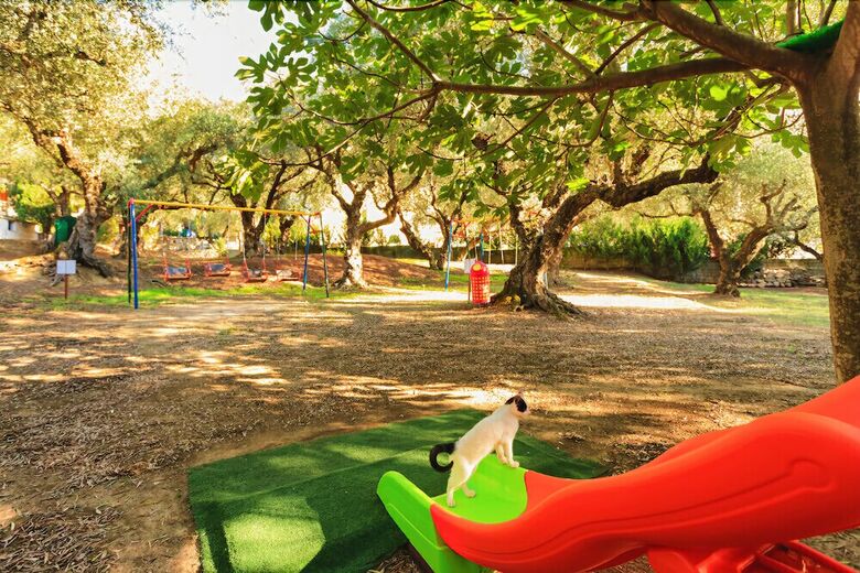 Aparthotel Alykes Park Bungalows & Apt