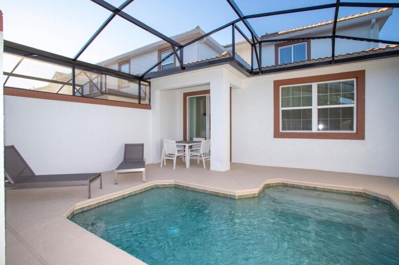Wonderful Vacation Home With Private Pool Sl4824