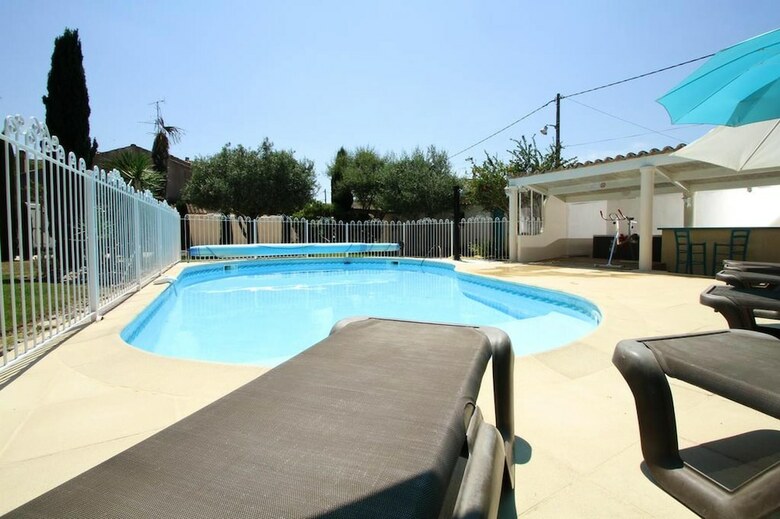 Apartamento Studio In Suze-la-rousse, With Shared Pool, Enclosed Garden And Wifi