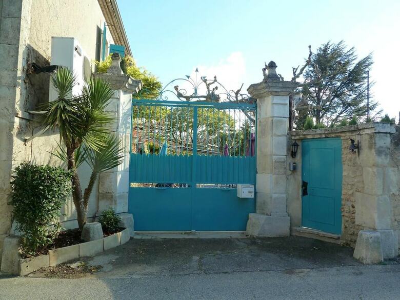 Apartamento Studio In Suze-la-rousse, With Shared Pool, Enclosed Garden And Wifi
