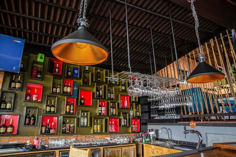 Hotel La Villa Cafe & Suites