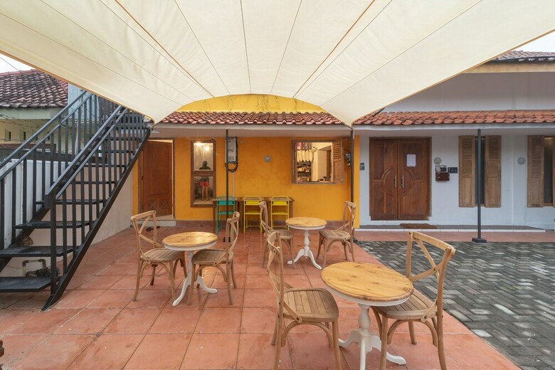Hostal Wonderloft Hostel Jogja