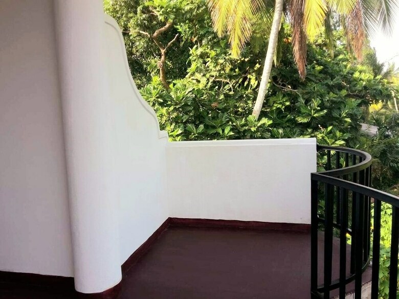 Hotel Lotus Grand Rest