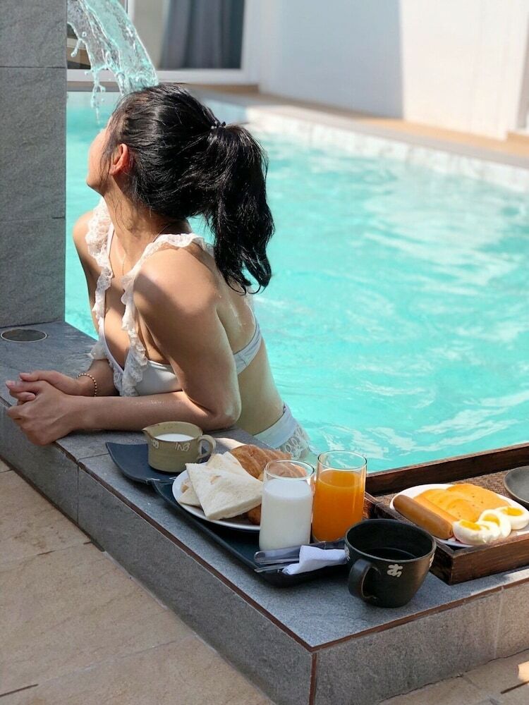 Amadha Pool Villas