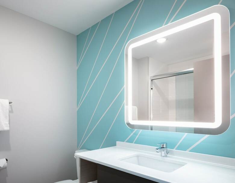 Avid Hotel Roseville - Minneapolis North