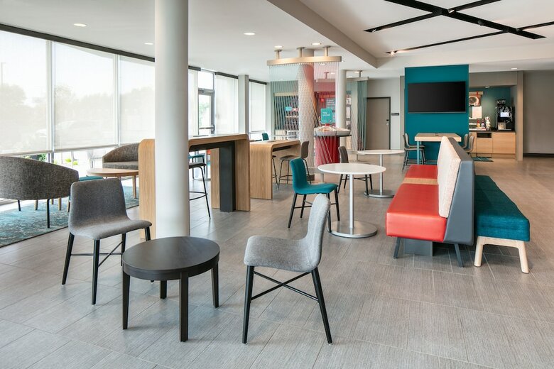 Avid Hotel Roseville - Minneapolis North