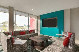 Avid Hotel Roseville - Minneapolis North