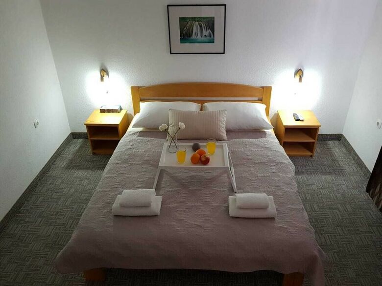 Hotel Guest House Kova?evi?