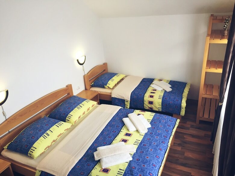 Hotel Guest House Kova?evi?