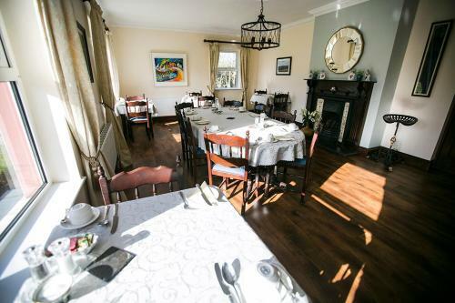 Bed & Breakfast Doonmacfelim House