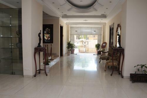 Shanashel Palace Hotel
