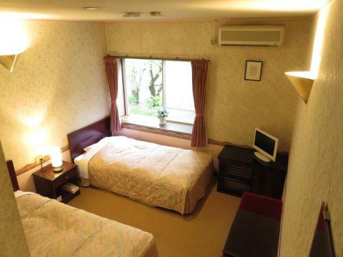 Hostal Nikko Pension L'escale