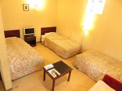 Hostal Nikko Pension L'escale