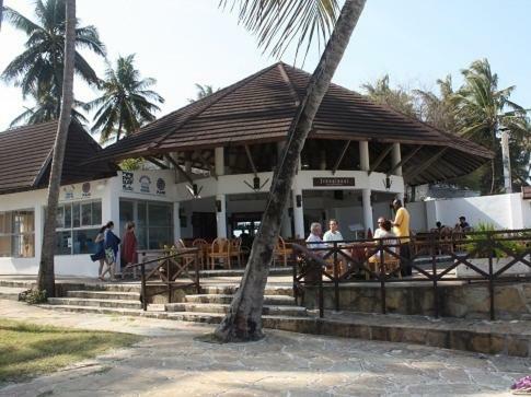 Kenya Bay Beach Hotel