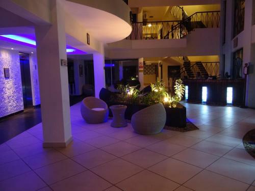 Aparthotel Cowrie Shell Beach Apartments
