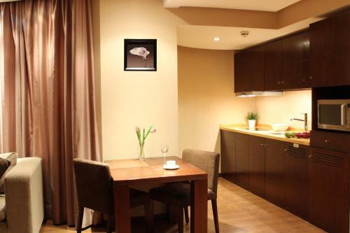 Safir Hotel And Residences Kuwait