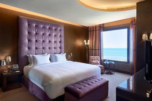 Safir Hotel And Residences Kuwait