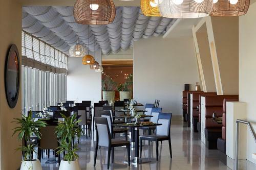 Safir Hotel And Residences Kuwait