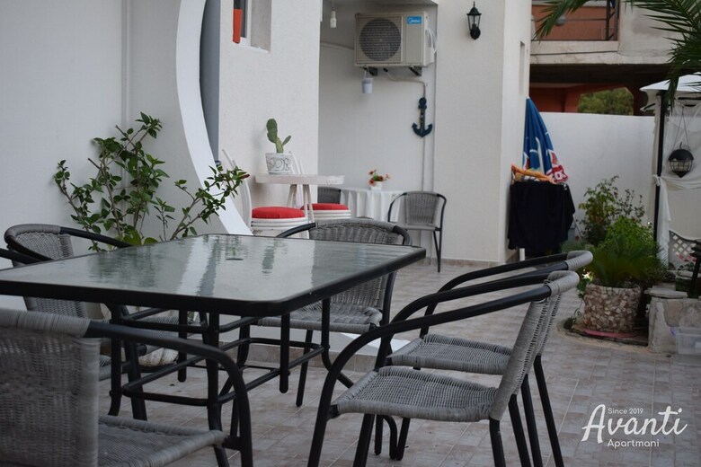 Apartmani Avanti
