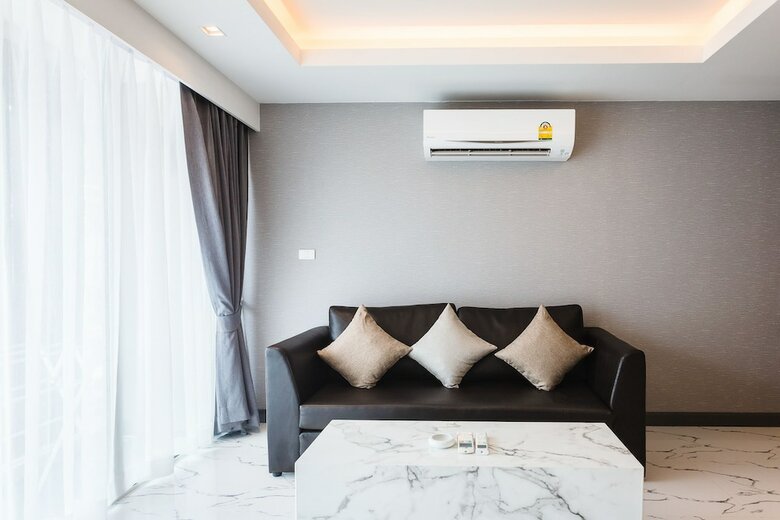 Hotel Patong Bay Residence