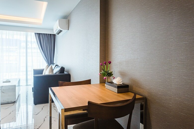 Hotel Patong Bay Residence