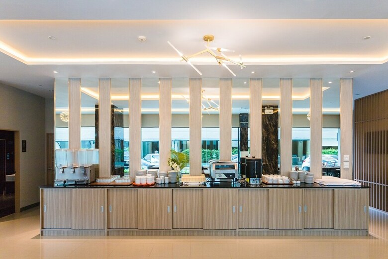 Hotel Patong Bay Residence