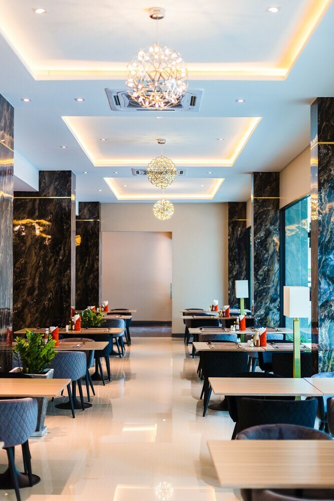 Hotel Patong Bay Residence