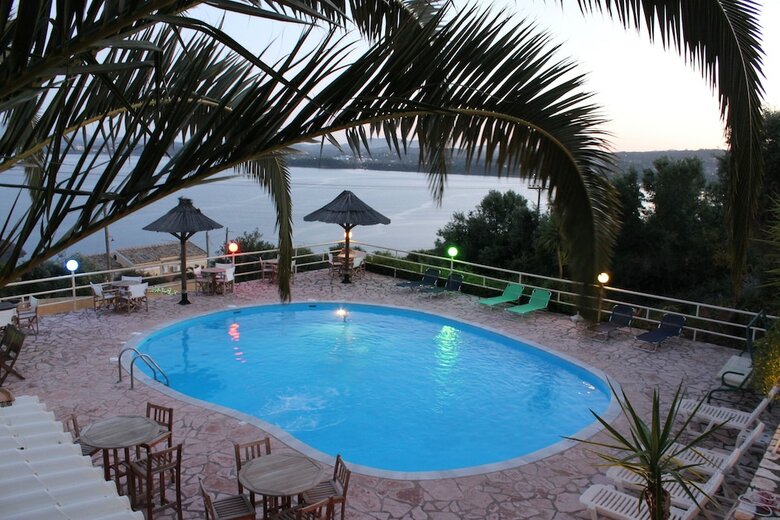Hotel Stefanos Place